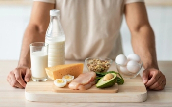 12 dấu hiệu cơ thể thiếu protein bạn không thể bỏ qua